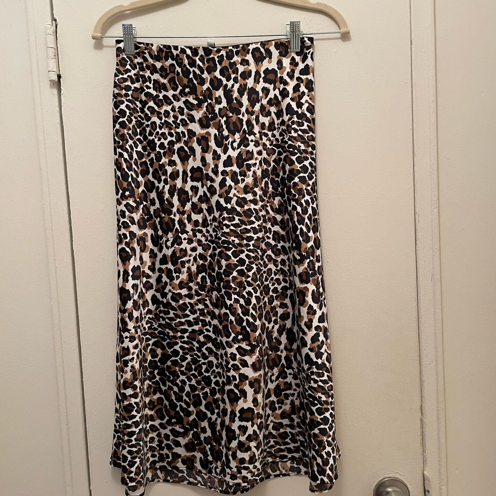Express cheetah midi skirt